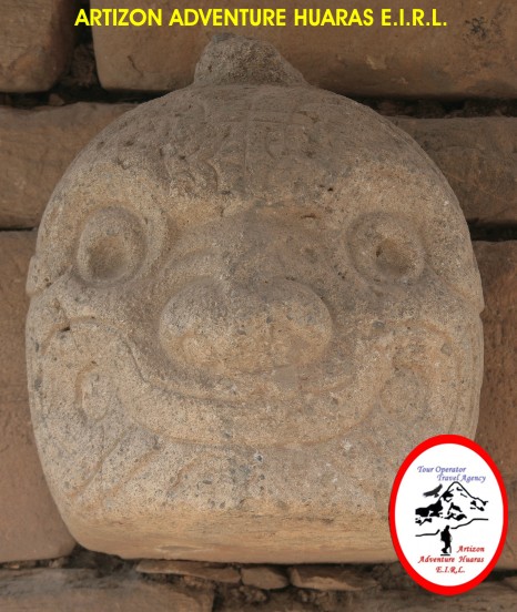 CABEZA CLAVA - CHAVIN DE HUANTAR